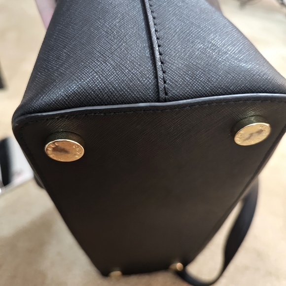 Michael Kors Savannah Medium Saffiano Leather Satchel Tote Bag - Picture 16 of 16